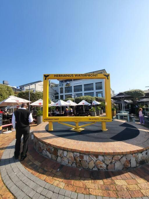 *Self-Check In - Whale Watching Paradise -Central* Hermanus Extérieur photo