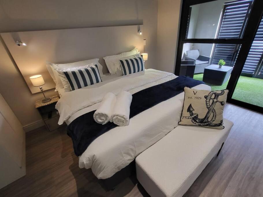 *Self-Check In - Whale Watching Paradise -Central* Hermanus Extérieur photo